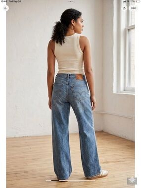 Wide-Leg Blue Jeans